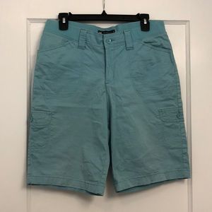 Lee Relaxed Fit teal shorts. Size 10 Medium